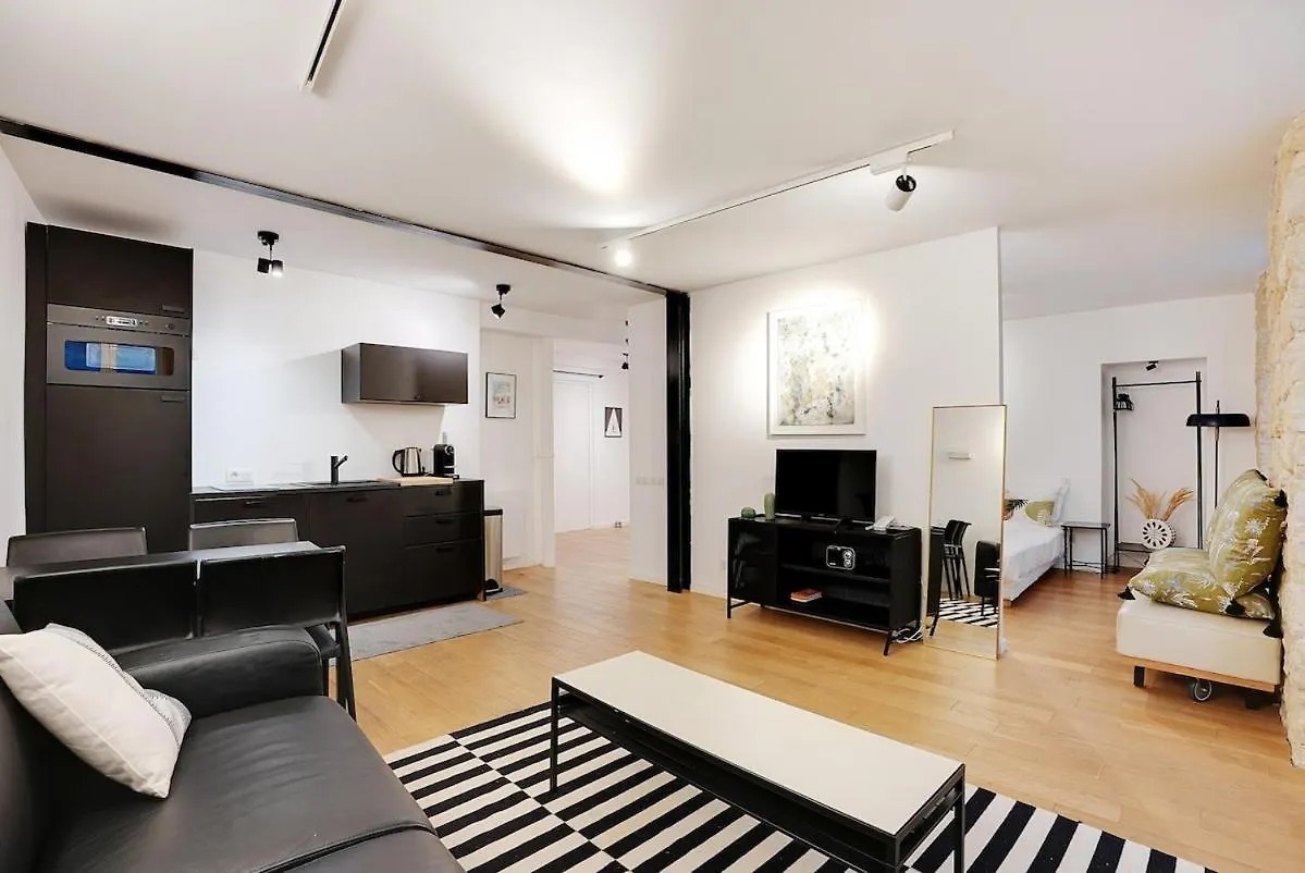 Le Marais - Upper Class Suites Paris 0*,  France
